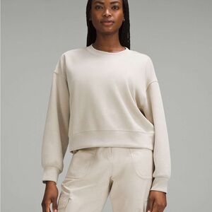 LULULEMON SOFTSTREME PERFECTLY OVERSIZED CREW SIZE 6